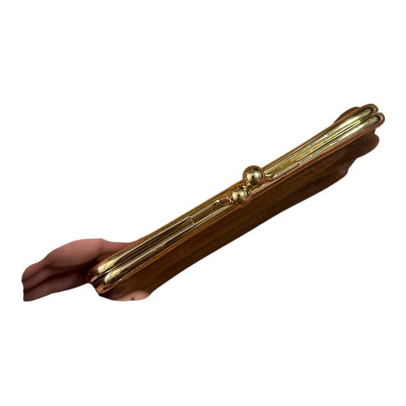 DOONEY & BOURKE change purse and credit card holder - Picture 5 of 6